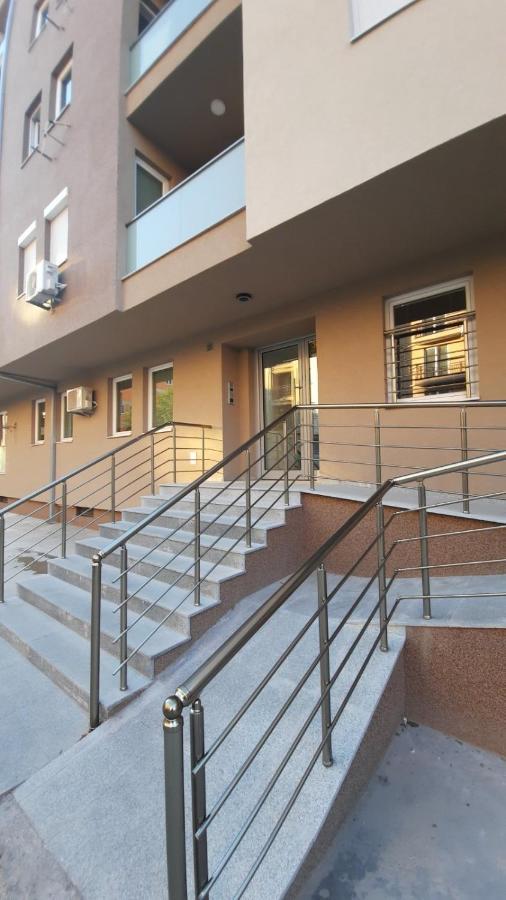 Luxury Apartment Iva Skopje Eksteriør billede